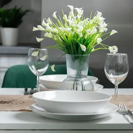 Oasis, Near The Center By Rentmonkey